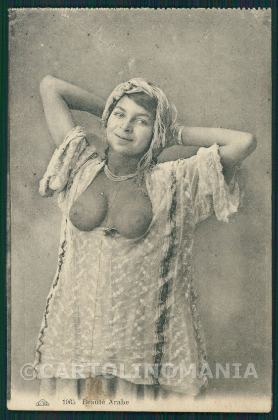 Ethnic North Africa Nude Lady postcard KS7505 – fronte