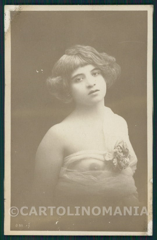Italian Risque Nude Lady ABRADED Real Photo postcard KS7526 – fronte