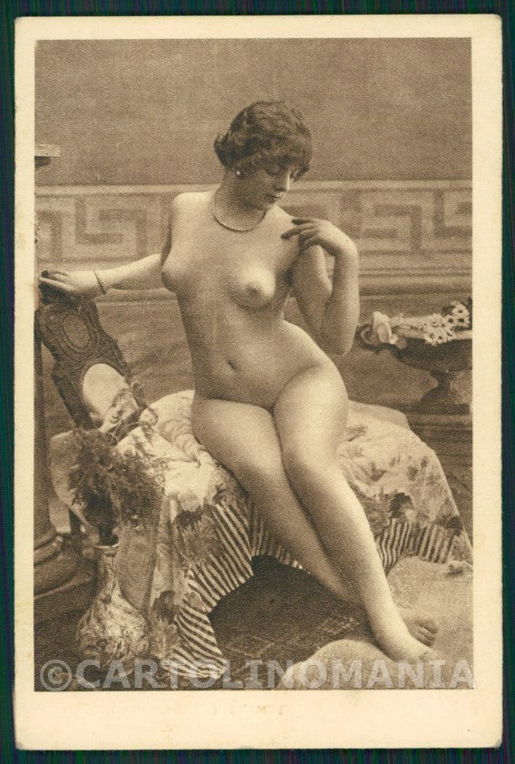 Risque Nude Lady postcard KS7628 – fronte