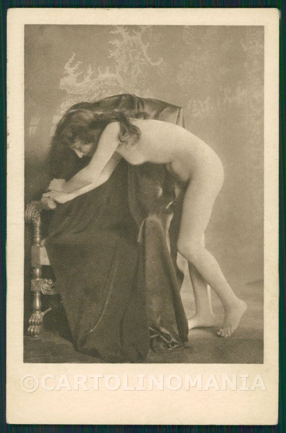 Risque Nude Lady postcard KS7635 – fronte