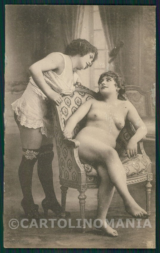 Risque Nude Lady postcard KS7654 – fronte