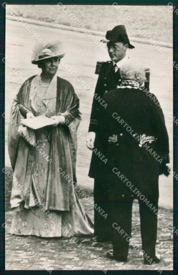 Royalty Netherlands Juliana Bernhard Van Lippe TRIMMED RPPC postcard KS9609 – fronte