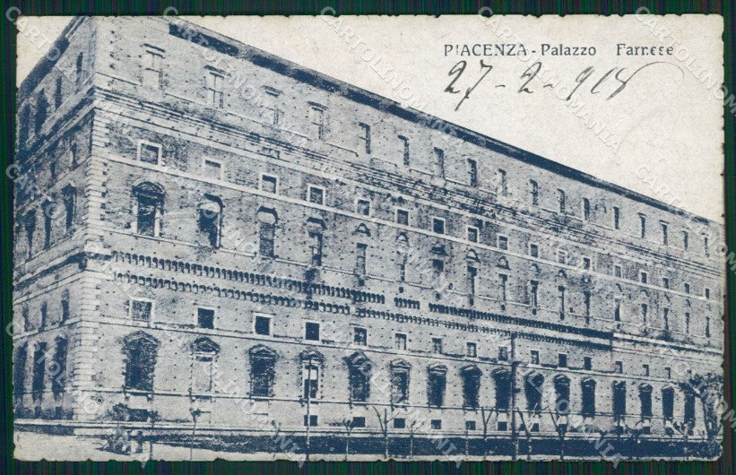 Piacenza Città PIEGATA cartolina KVM1268 – fronte