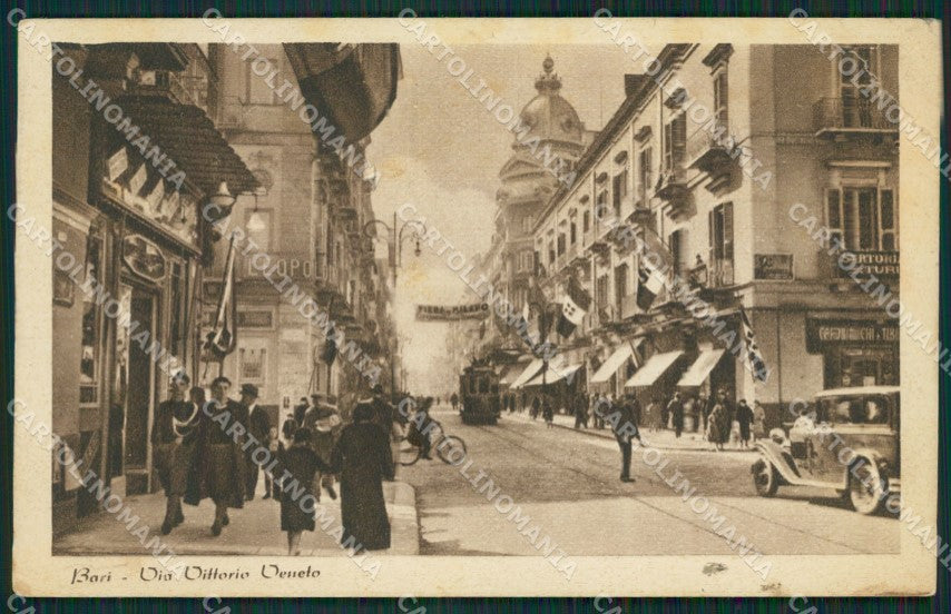 Bari Città PIEGHE cartolina KV1470 – fronte