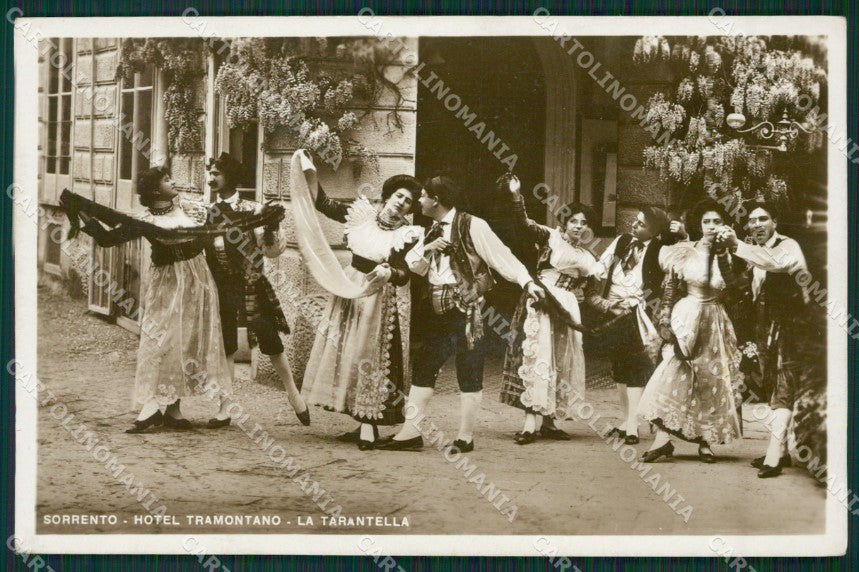 Napoli Sorrento Costumi Foto cartolina KV2696 – fronte