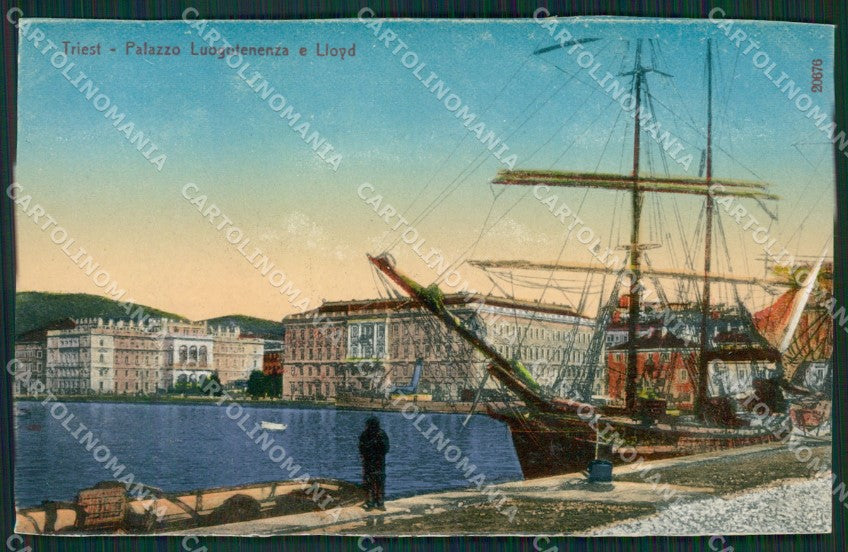 Trieste Città RIFILATA cartolina KV2895 – fronte