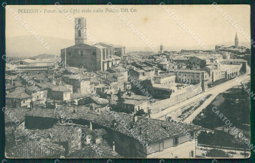 Perugia Città cartolina KV3202 – fronte