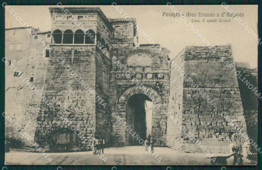 Perugia Città cartolina KV3295 – fronte