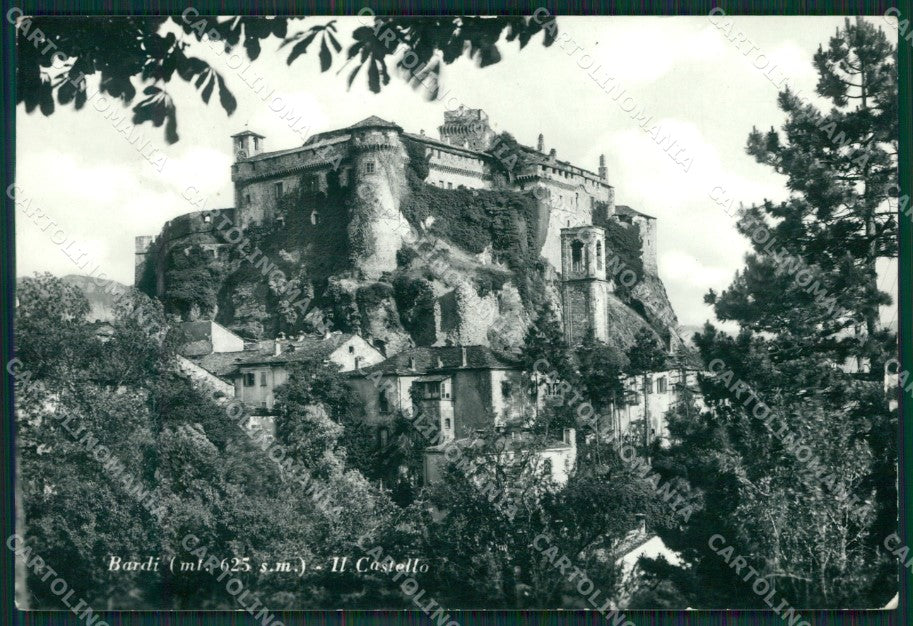 Parma Bardi Castello di Foto FG cartolina KV6976 – fronte