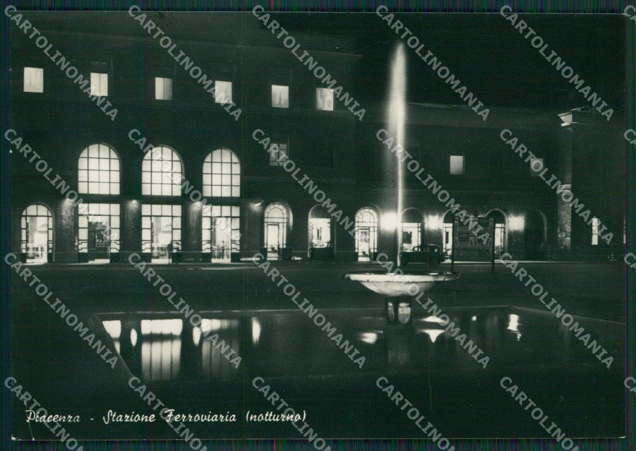 Piacenza Città Stazione PIEGA Foto FG cartolina KV6995 – fronte
