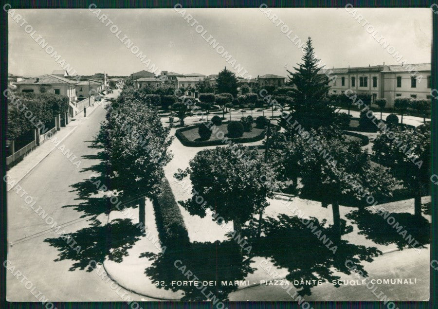 Lucca Forte dei Marmi Scuole Foto FG cartolina KV7167 – fronte