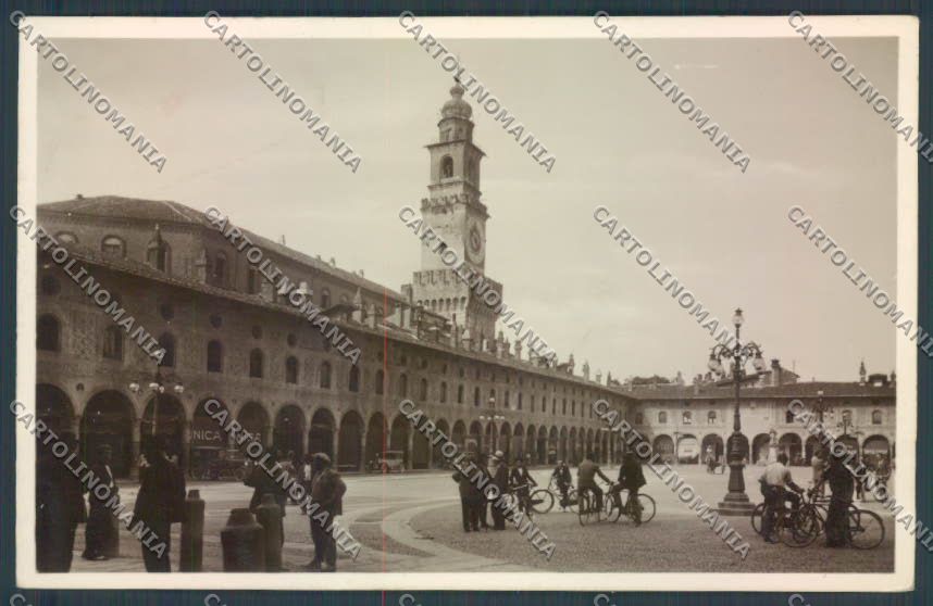 Pavia Vigevano PIEGA Foto cartolina LQ5237 – fronte