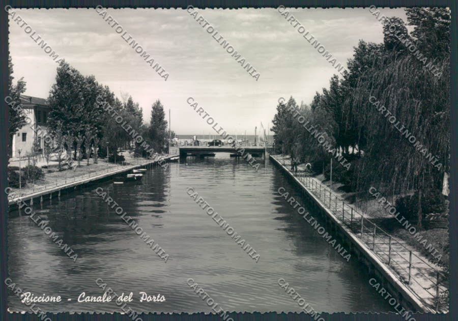 Rimini Riccione Foto FG cartolina MQ1997 – fronte
