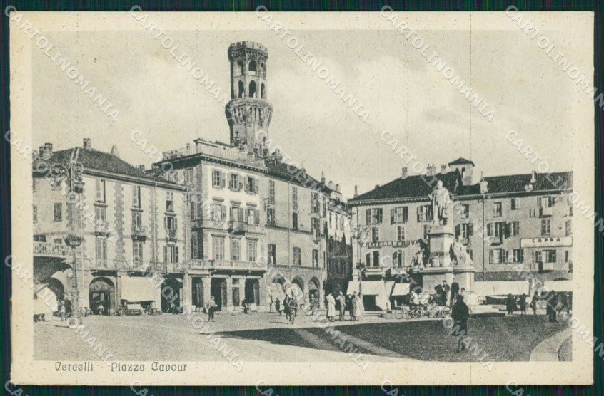 Vercelli città Piazza Cavour cartolina MT0991 – fronte