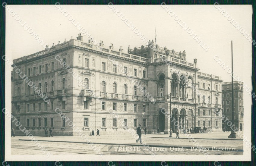 Trieste città Piazza Unità Prefettura Foto cartolina MT1357 – fronte
