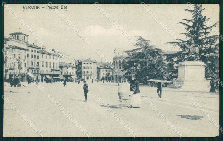 Verona città Piazza Bra cartolina MT1822 – fronte
