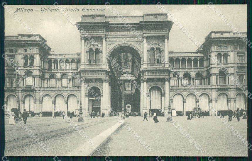 Milano città Galleria Vittorio Emanuele cartolina MT2043 – fronte