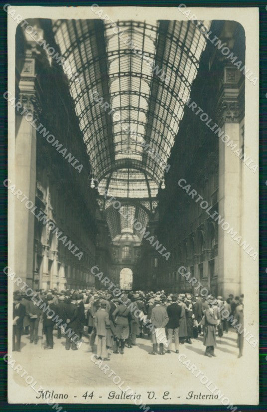Milano città Galleria Vittorio Emanuele Foto cartolina MT2048 – fronte