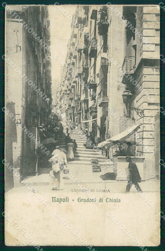 Napoli città Gradoni di Chiaia REINCOLLATA cartolina MT2519 – fronte