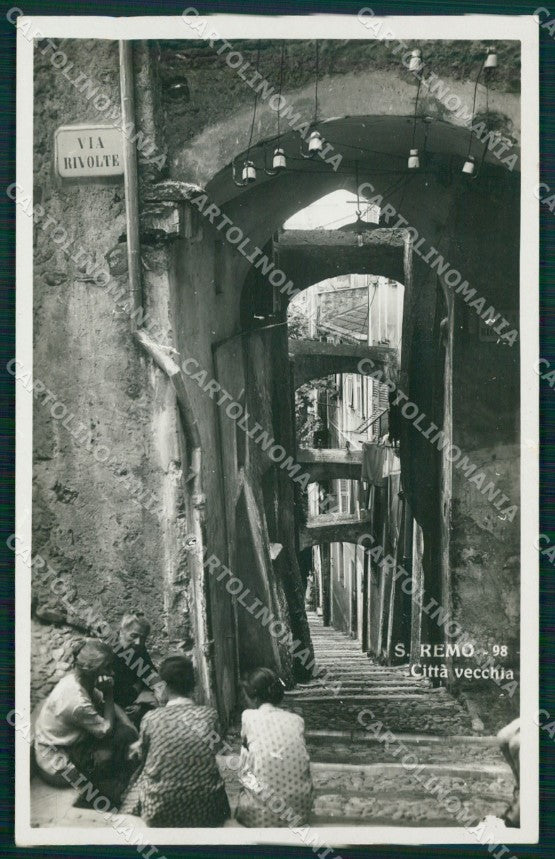 Imperia Sanremo Via Rivolte Foto cartolina MT3482 – fronte