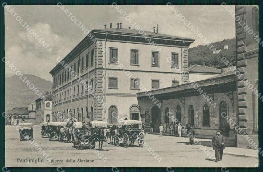 Imperia Ventimiglia Piazza della Stazione Carrozze cartolina MT3741 – fronte