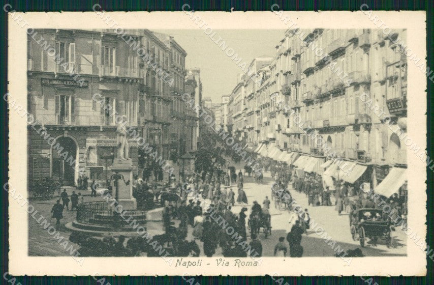Napoli città Via Roma Carrozza cartolina MT4161 – fronte