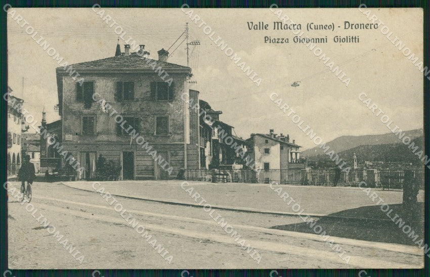 Cuneo Dronero Piazza Giolitti ANGOLO SCOLLATO cartolina MT5906 – fronte