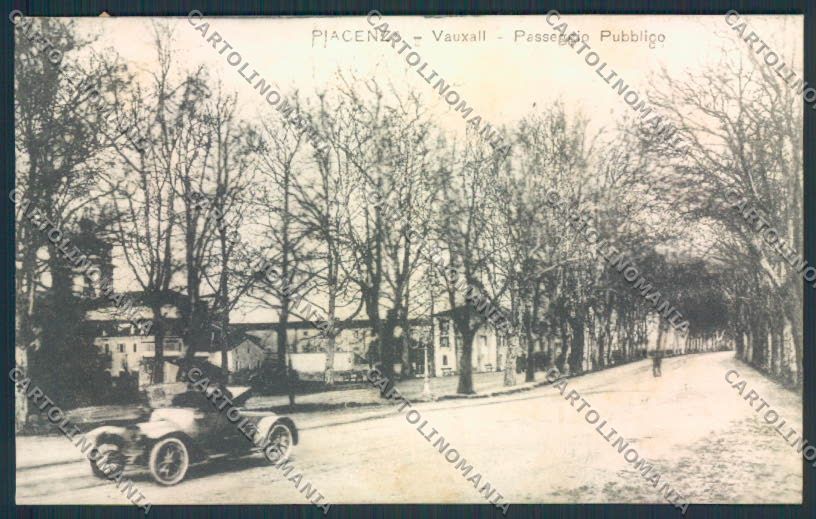 Piacenza Città Automobile Vauxall cartolina MV2634 – fronte