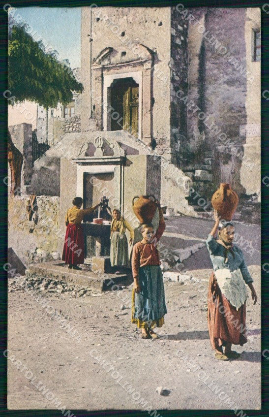 Messina Taormina Costumi Siciliani Portatrici d'Acqua PIEGHINA cartolina MX0948 – fronte