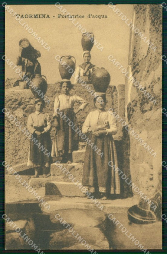 Messina Taormina Costumi Siciliani Portatrici d'Acqua cartolina MX0956 – fronte