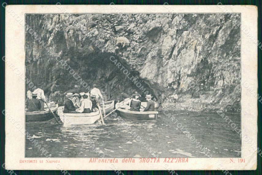 Napoli Capri Barcaioli Entrata Grotta Azzurra PIEGHINA cartolina MX1129 – fronte