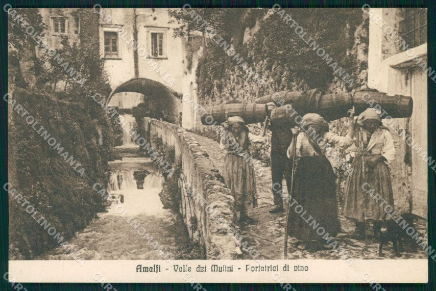 Salerno Amalfi Valle dei Mulini Portatrici di Vino Costumi cartolina MX1288 – fronte