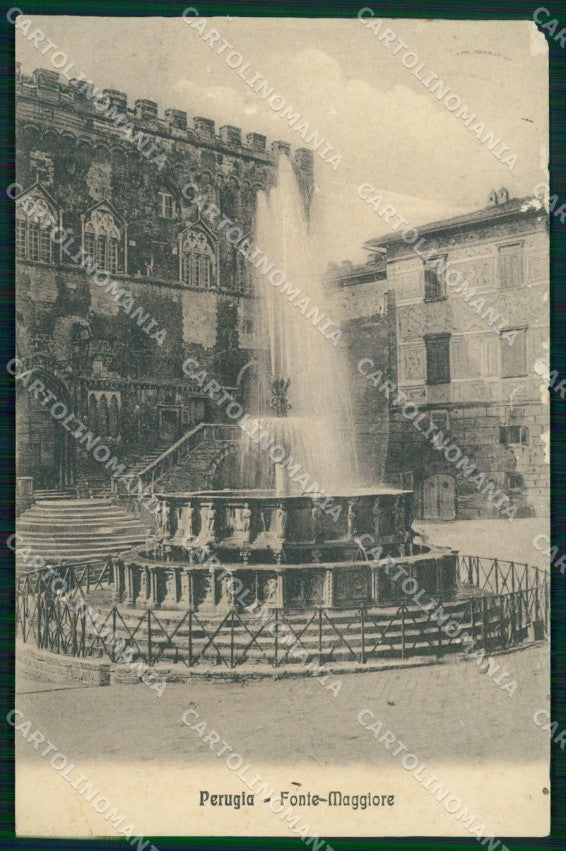 Perugia Città Fonte Maggiore Alterocca 9852 PIEGHINA ABRASA cartolina MX3956 – fronte