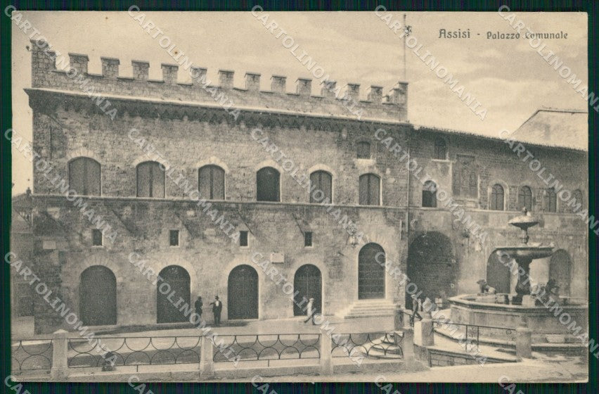 Perugia Assisi Palazzo Comunale Brunner 92 57 cartolina MX4070 – fronte