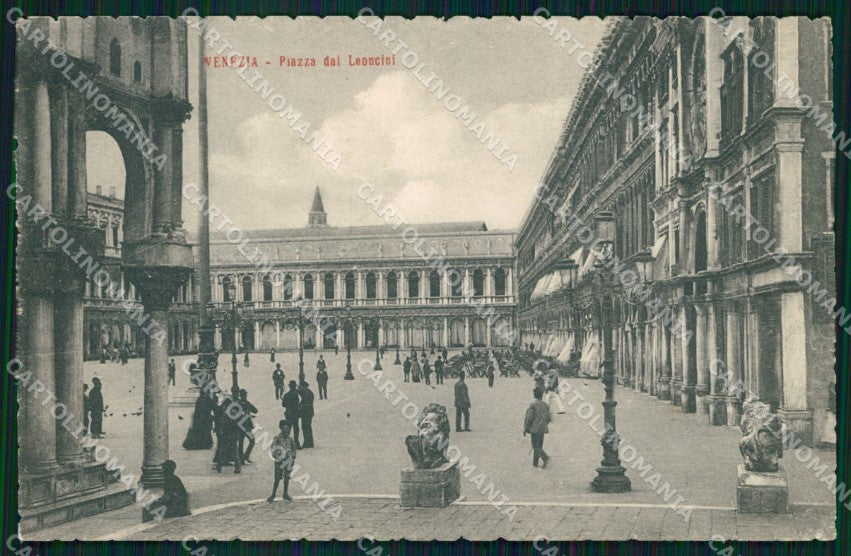 Venezia Città Piazza dai Leoncini cartolina MX4564 – fronte