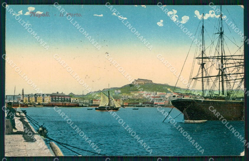 Napoli Città Porto con Barche cartolina MX4644 – fronte