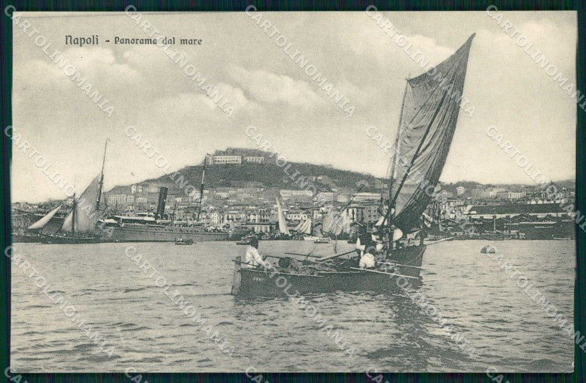 Napoli Città Veduta dal Mare Barche cartolina MX4765 – fronte