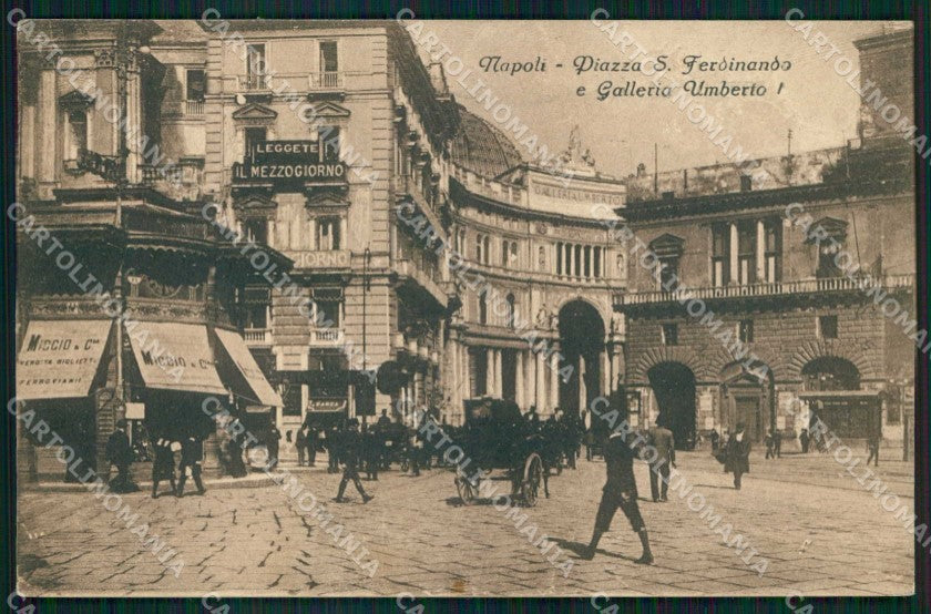 Napoli Città Piazza San Ferdinando Galleria Umberto I cartolina MX4854 – fronte