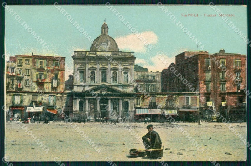Napoli Città Piazza Mercato cartolina MX4935 – fronte