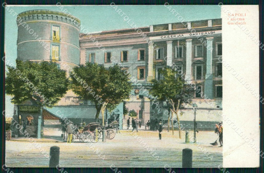 Napoli Città Caserma Garibaldi PIEGHINE cartolina MX4956 – fronte