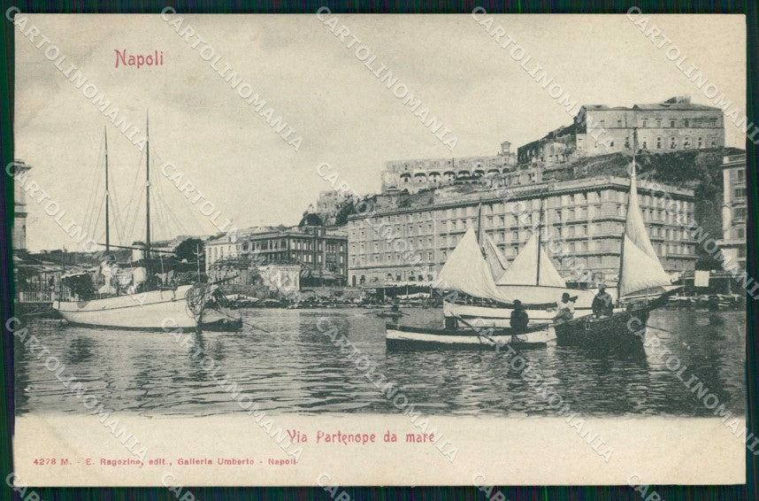 Napoli Città Via Partenope Mare con Barche Ragozino 4278 cartolina MX5113 – fronte