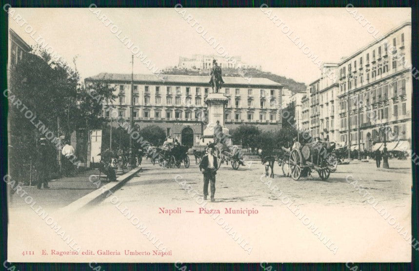 Napoli Città Piazza Municipio Ragozino 4111 cartolina MX5119 – fronte