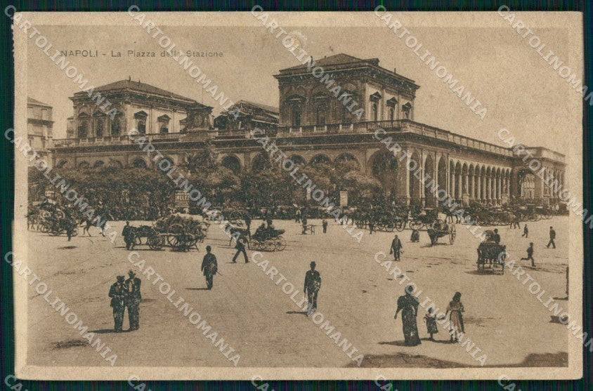 Napoli Città Piazza Stazione PIEGATA ABRASA cartolina MX5162 – fronte