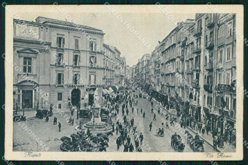 Napoli Città Via Roma PIEGHE cartolina MX5204 – fronte