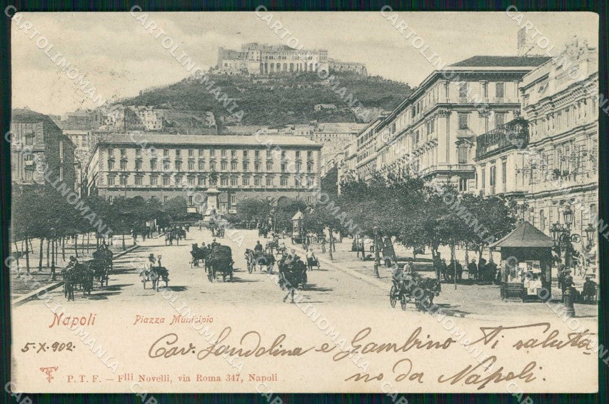 Napoli Città Piazza Municipio Castel Sant Elmo PIEGHINA cartolina MX5336 – fronte
