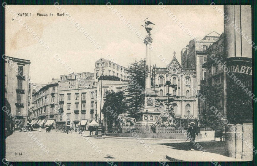 Napoli Città Piazza dei Martiri cartolina MX5343 – fronte