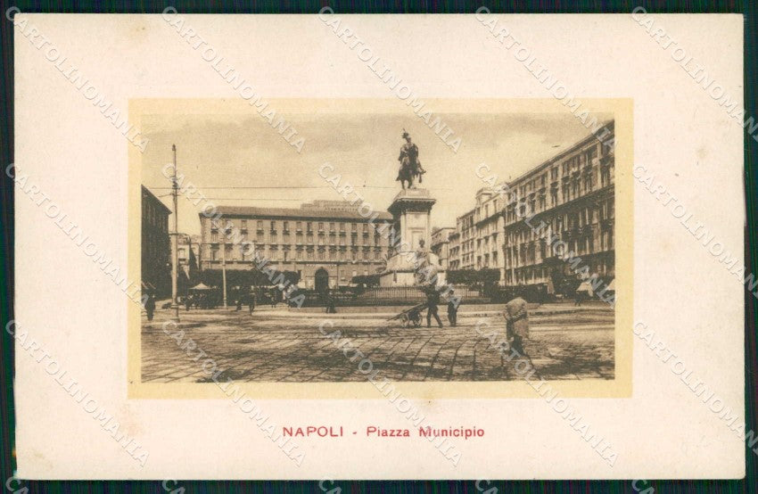 Napoli Città Piazza Municipio cartolina MX5362 – fronte