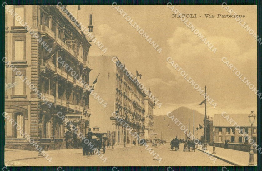 Napoli Città Via Partenope Vesuvio ABRASA cartolina MX5434 – fronte