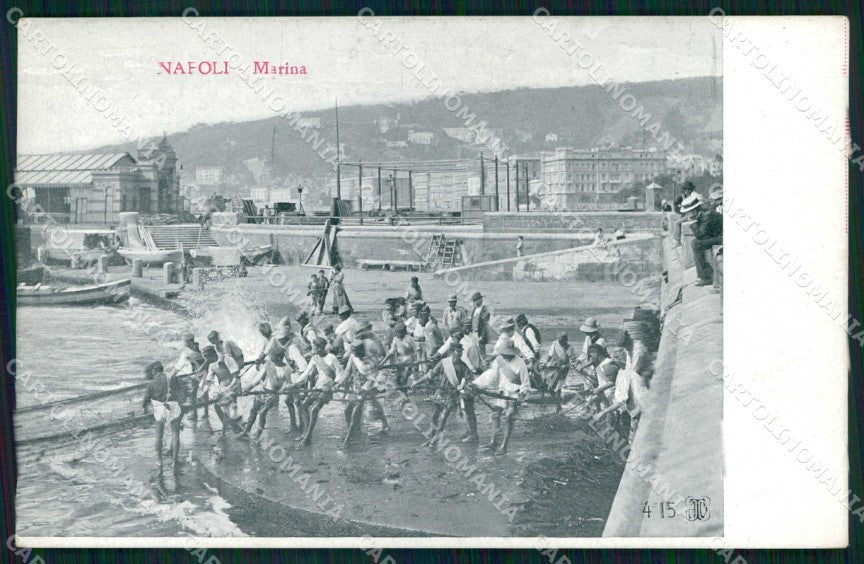 Napoli Città Marina Pescatori in Azione Alterocca 4115 cartolina MX5524 – fronte