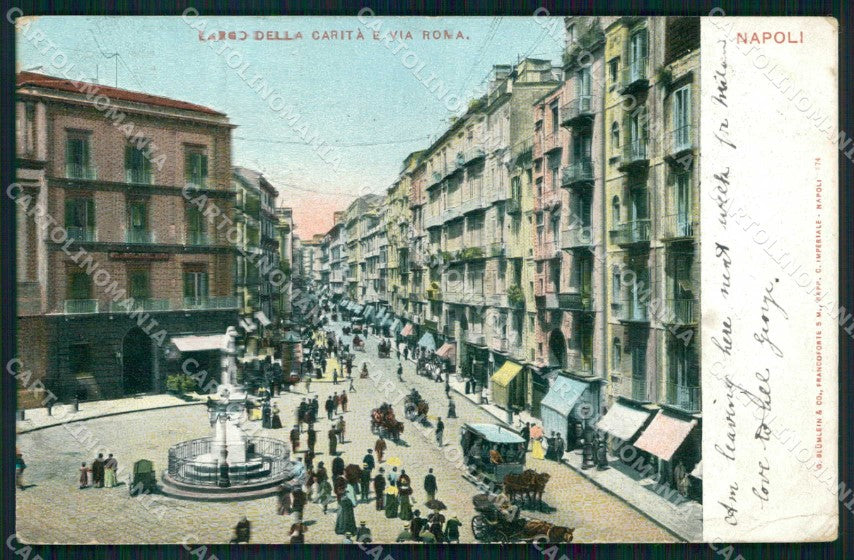 Napoli Città Via Roma Tramway Largo Carità PIEGHINA cartolina MX5527 – fronte